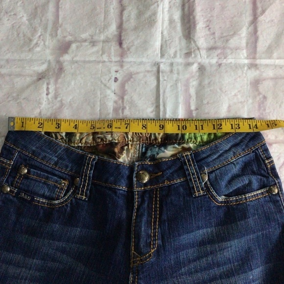 Adiktd Low Rise Jeans - Picture 8 of 11